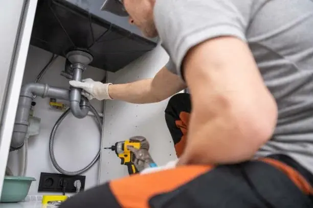 What to Expect From the Plumbing in an Older East LA Home
